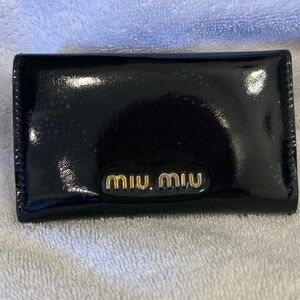 🖤 Miu Miu (Prada's Little Sister) Black Patent Leather Keys & Card Holder
